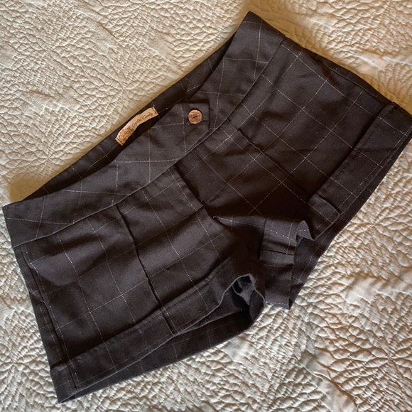 Pants - Black Trouser Shorts